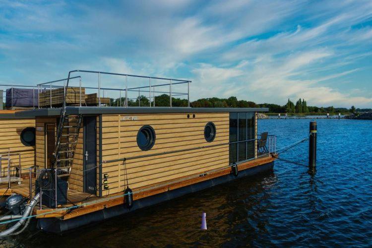 Hausboot Fjord Polaris Mit Biosauna In Barth Zewnętrze zdjęcie